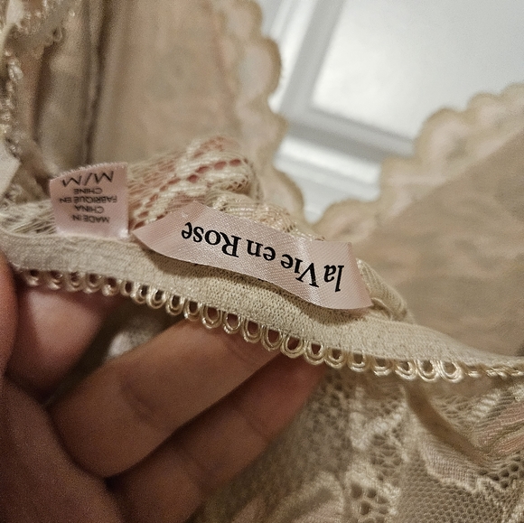 La Vie en Rose nightgown Size M - Picture 9 of 9